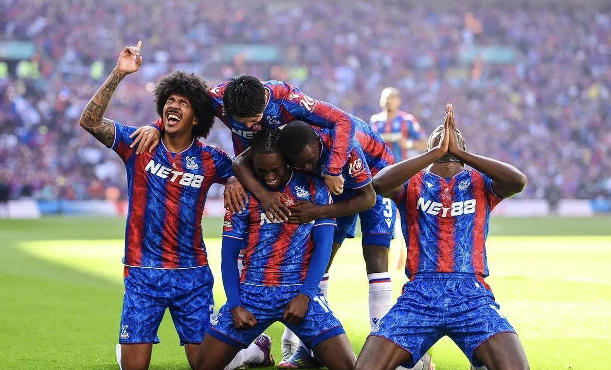 包含多特蒙德绝杀曼城,拉莫斯扑点救主亚洲杯的词条 包含多特蒙德绝杀曼城,拉莫斯扑点救主亚洲杯的词条