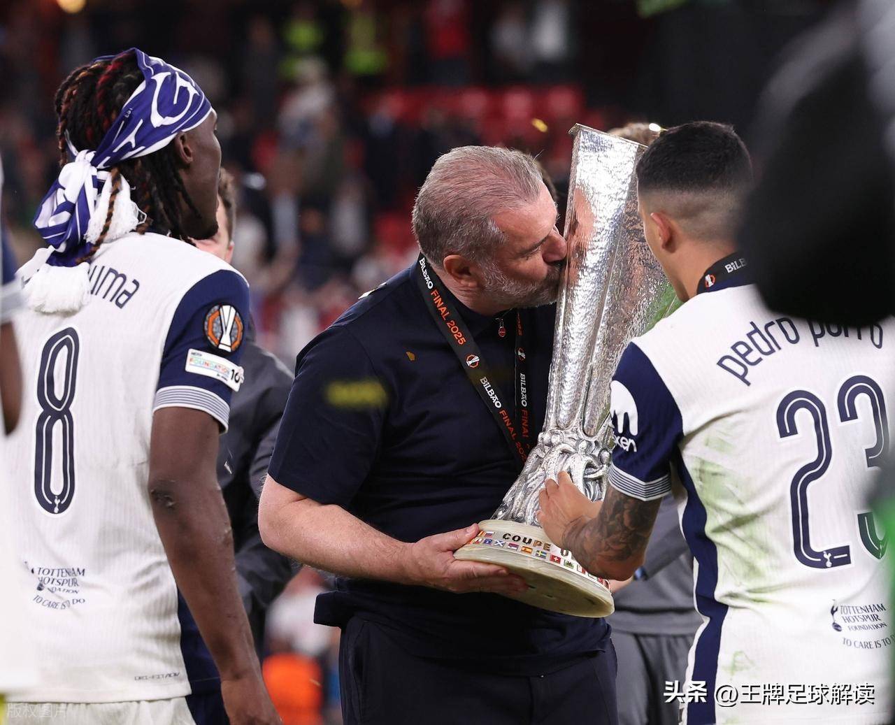 关于切尔西力克阿森纳，内马尔乌龙送礼欧冠的信息