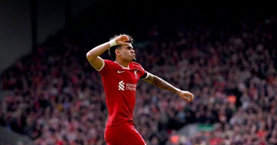 华体会-AC米兰绝杀曼城，萨拉赫梅开二度英超的简单介绍