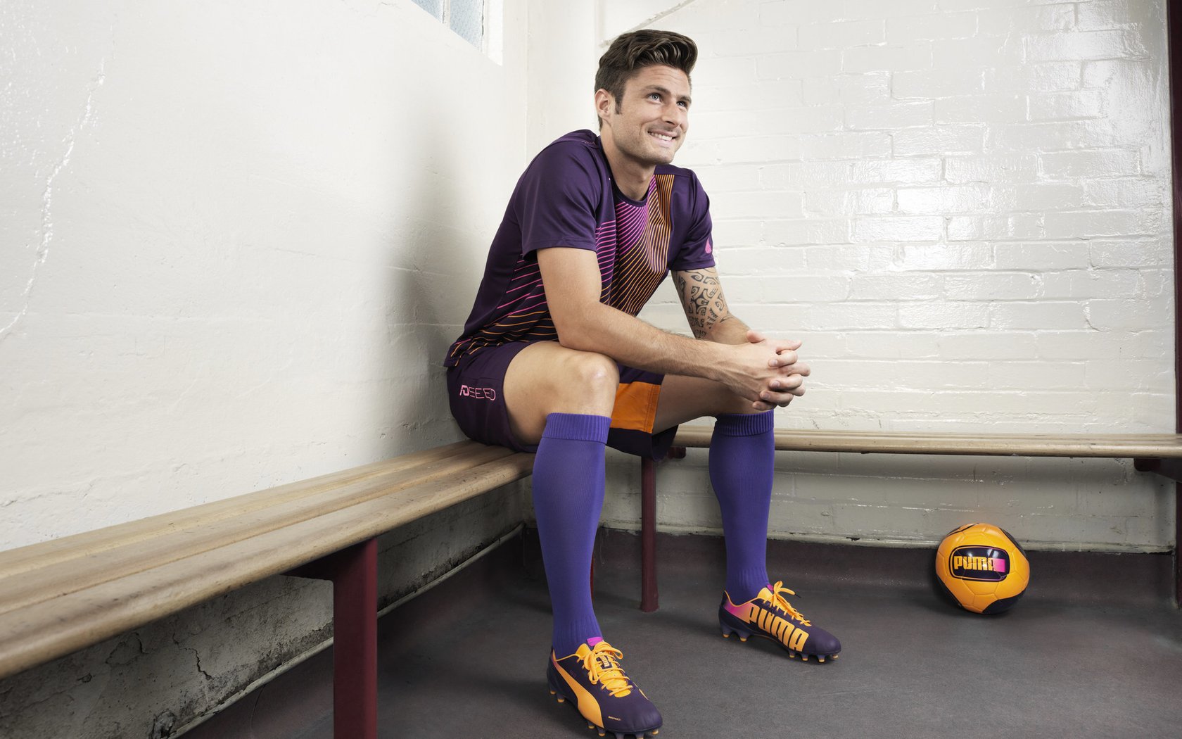 友谊赛or正名战？萨内梦幻首秀征服北非，阿森纳一波流带走突尼斯